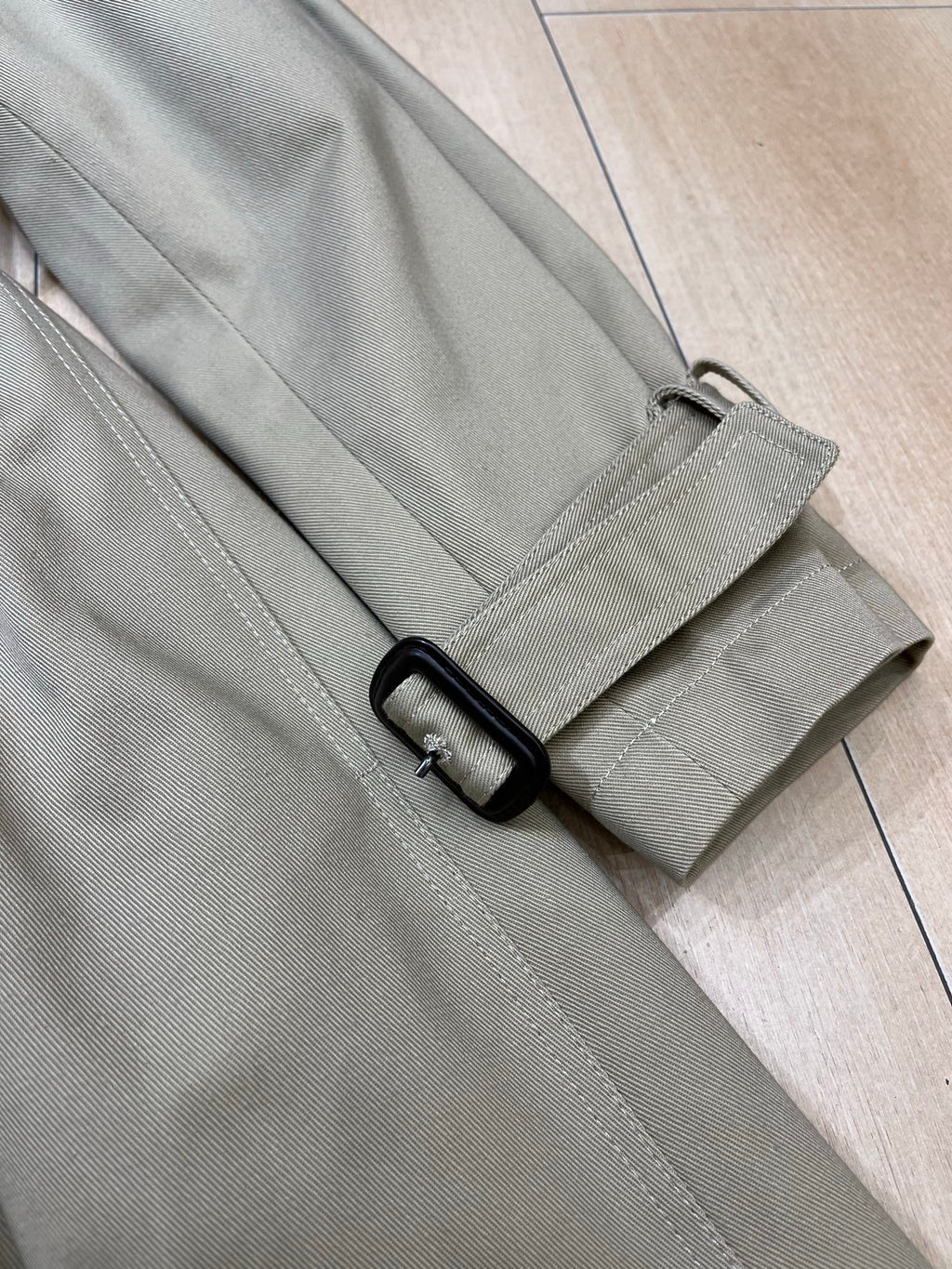GUCCI TRENCH COAT STYLE 18