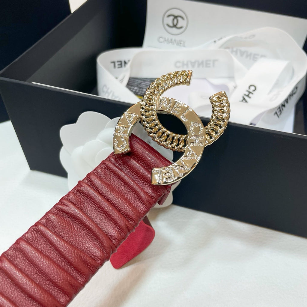 CHANEL DOUBLE  30MM STRETCH BELT IN RED CALFSKIN GOLD CHAIN BUCKLE CRYSTAL LOGO