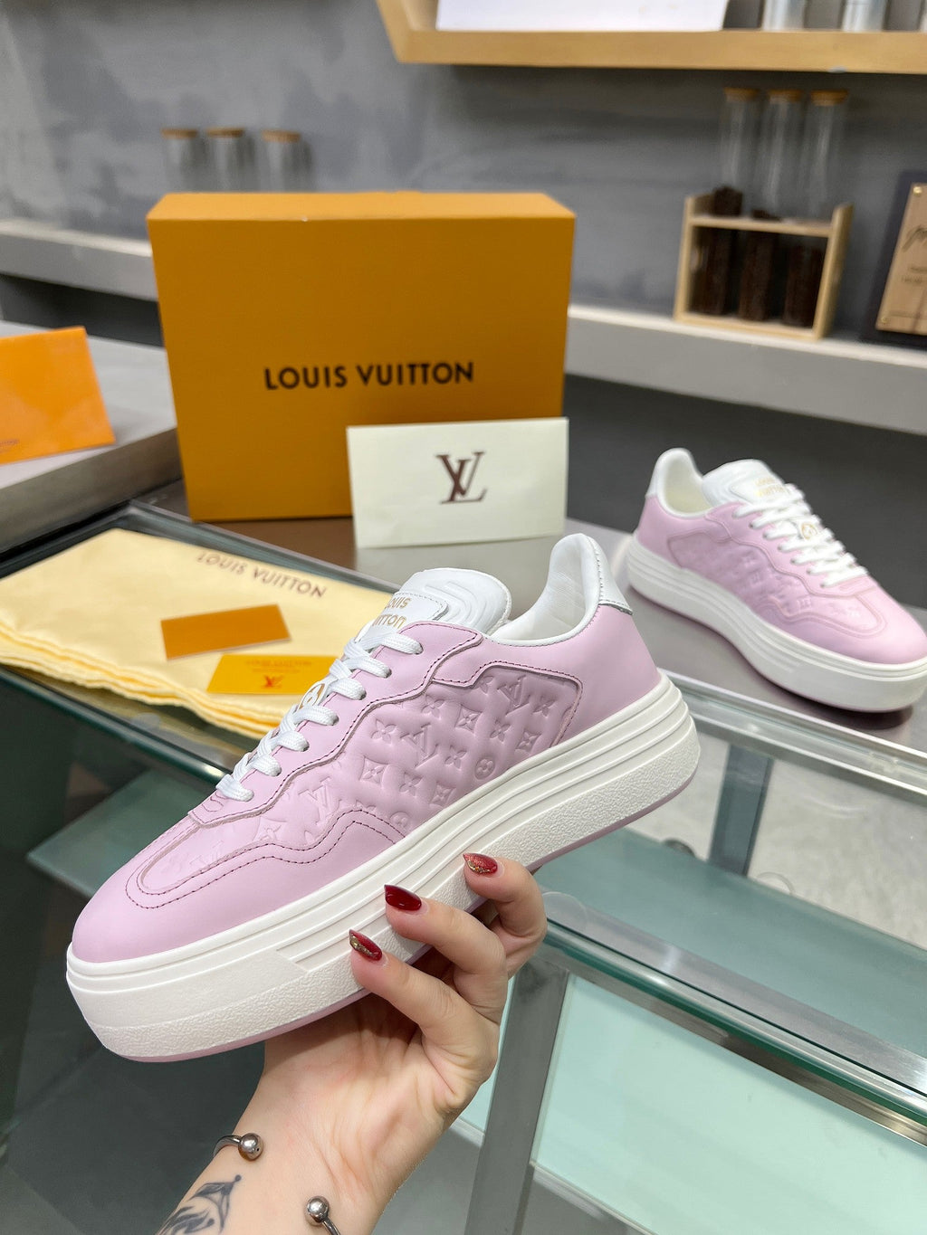 LOUIS VUITTON LV WOMEN GROOVY PLATFORM IN LIGHT PINK EMBOSSED CALFSKIN