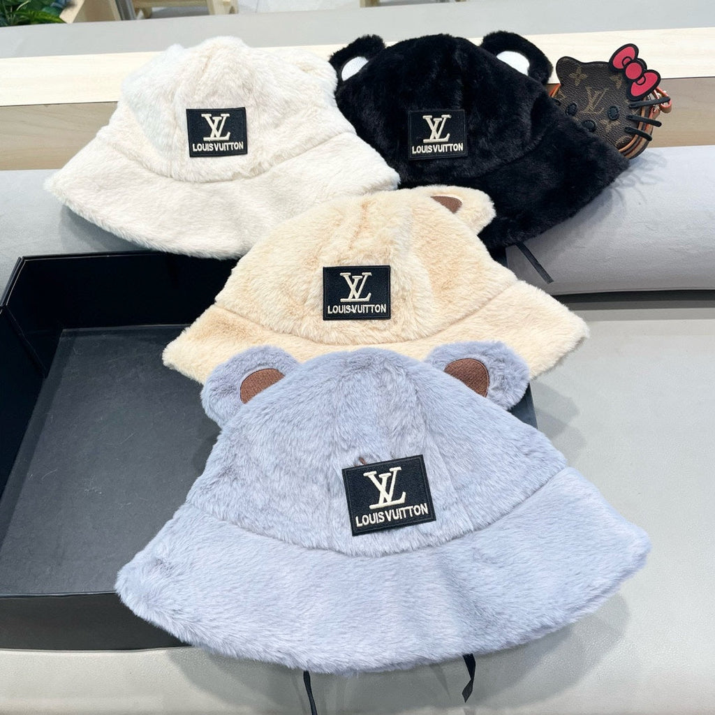 LOUIS VUITTON BUCKET HAT IN BEIGE WOOL AND LAMB FUR 434942