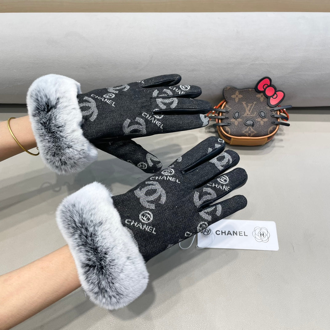 CHANEL GLOVES IN BLACK DENIM AND CALFSKIN 463797