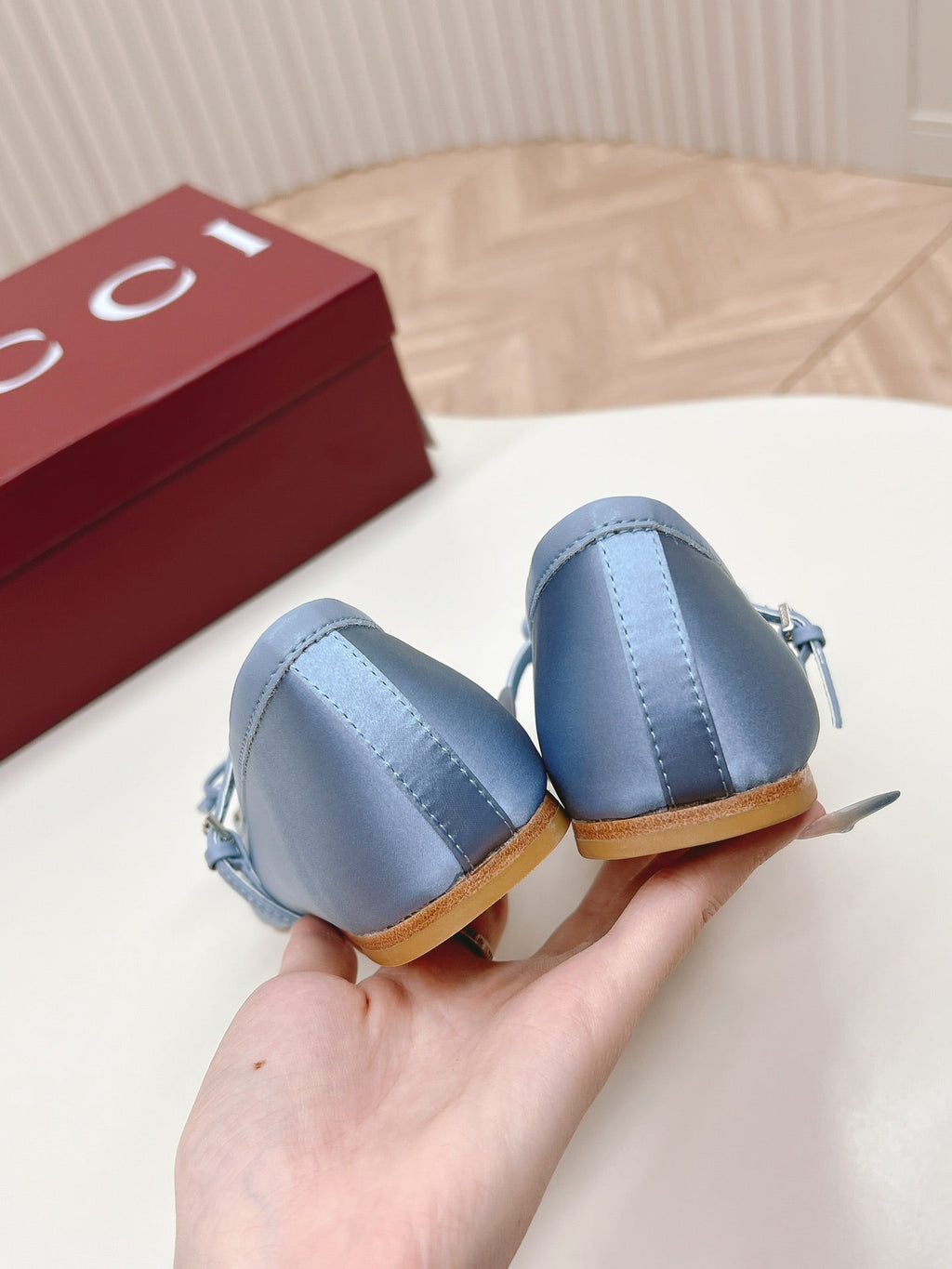 GUCCI BALLET FLAT SKY SILK