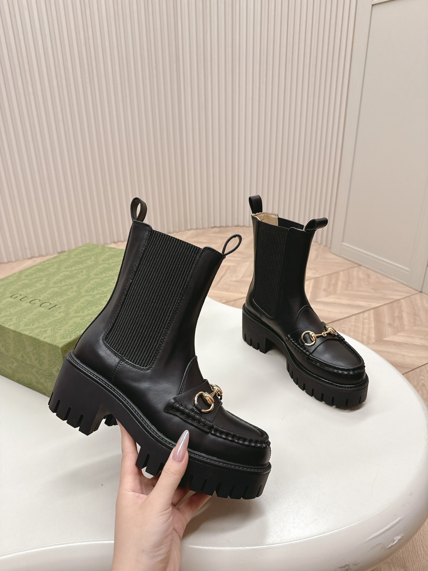 GUCCI MARTIN HORSEBIT BOOTS IN BLACK IMPORTED CALFSKIN