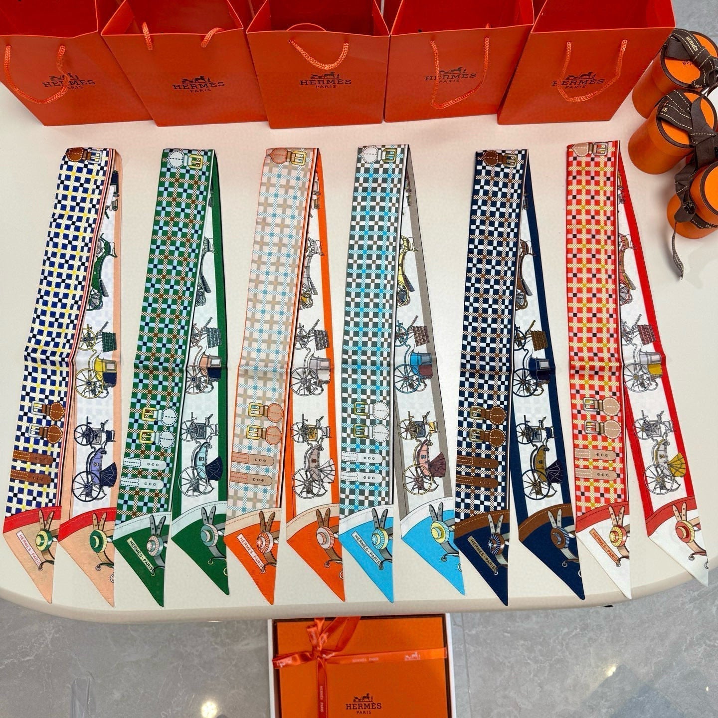 HERMES HERMES 25S SCARF 90 IN SILK 854951