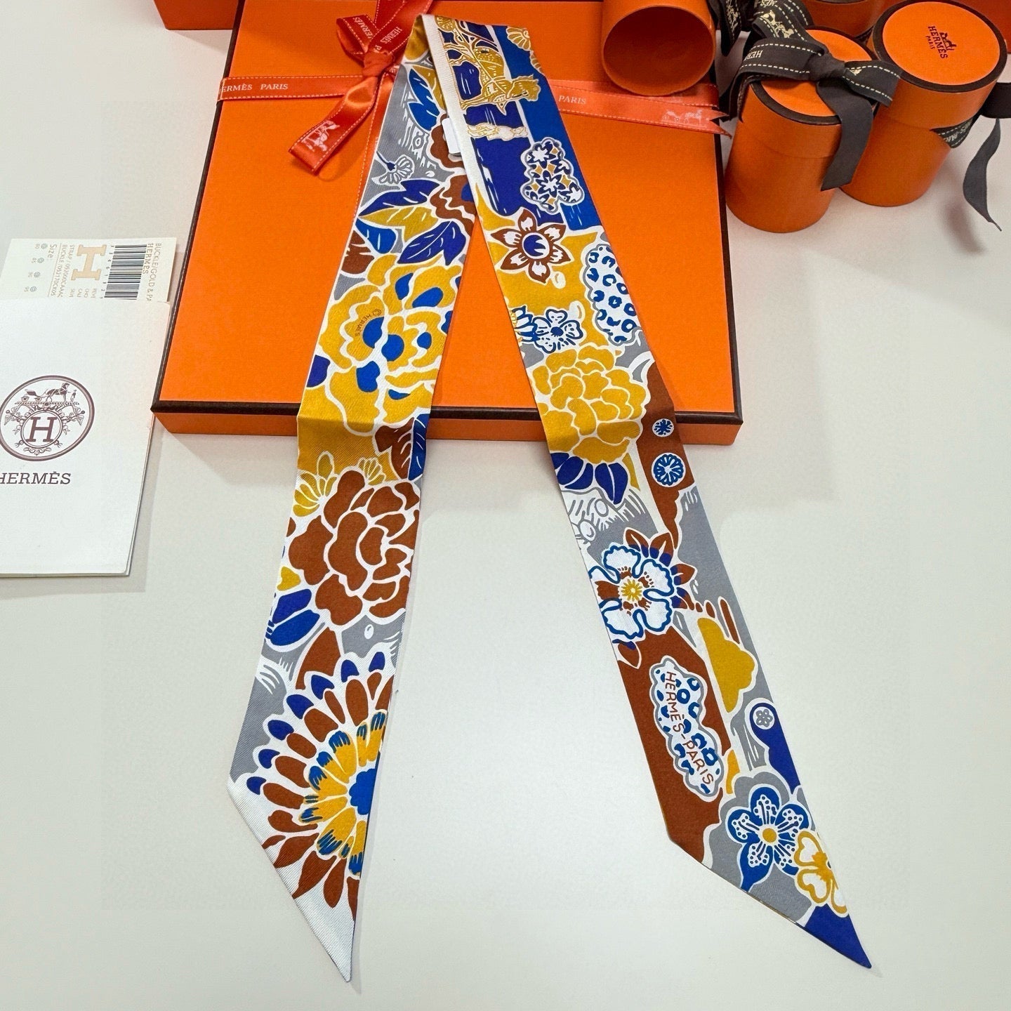 HERMES HERMES 25S SCARF 90 IN SILK 854956