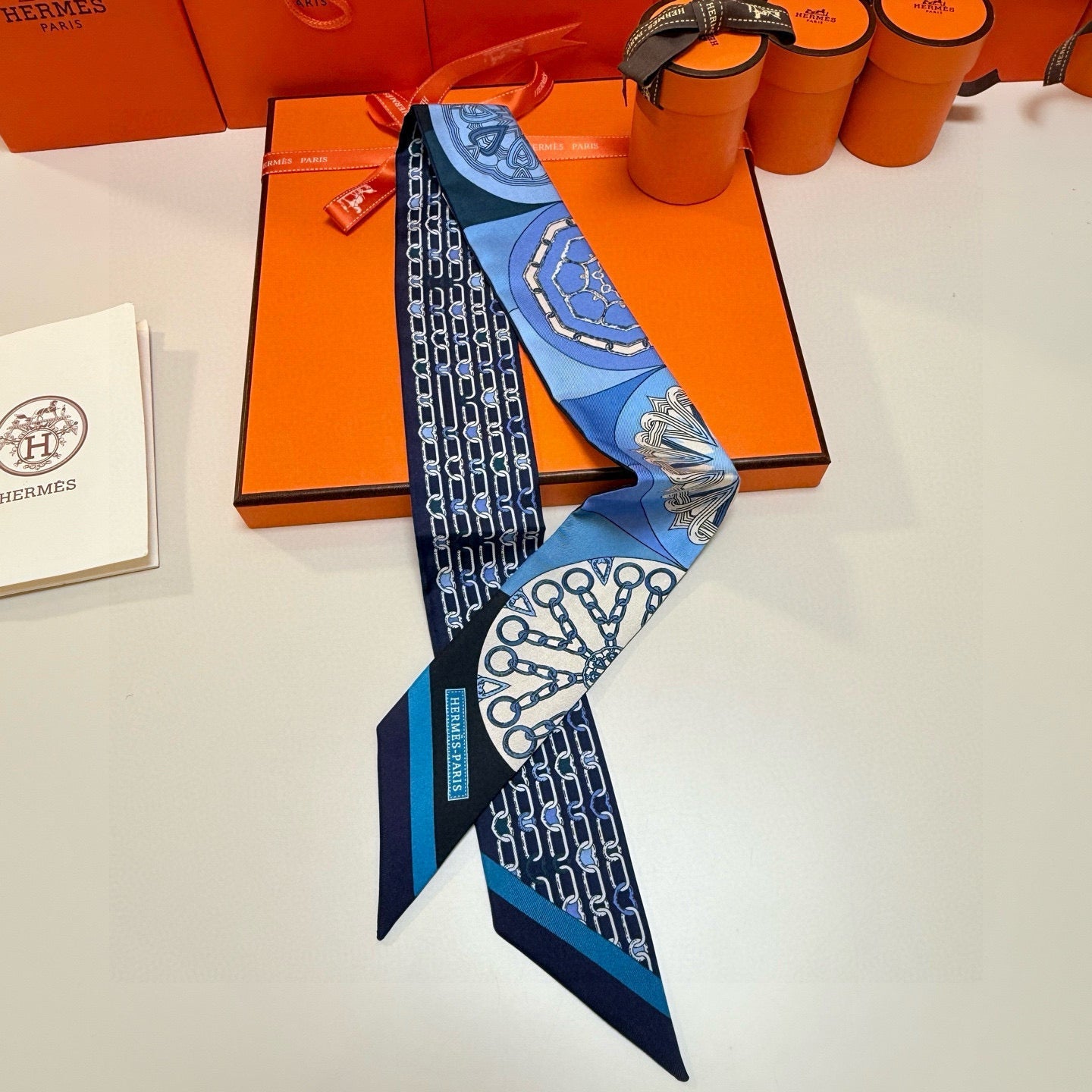 HERMES HERMES 25S SCARF 90 IN SILK 856725