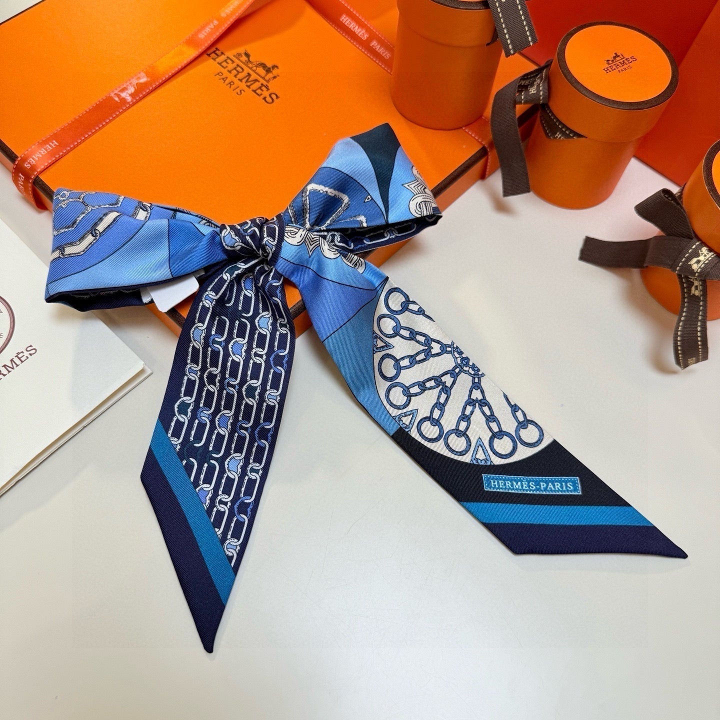 HERMES HERMES 25S SCARF 90 IN SILK 856725