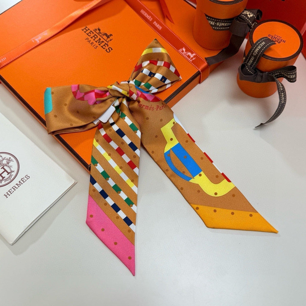 HERMES HERMES 25S SCARF TWILLY 86 IN SILK 987339