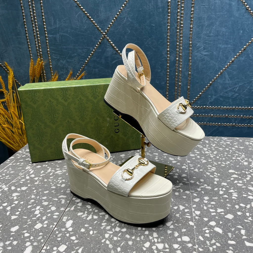 GUCCI HORSEBIT FLATFORM SANDAL GLOSSY WHITE CALFSKIN