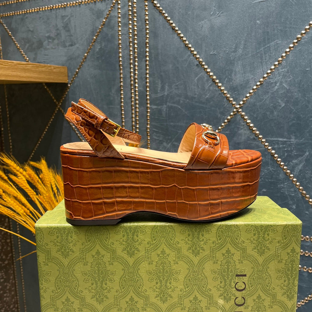 GUCCI HORSEBIT FLATFORM SANDAL CARAMEL CALFSKIN