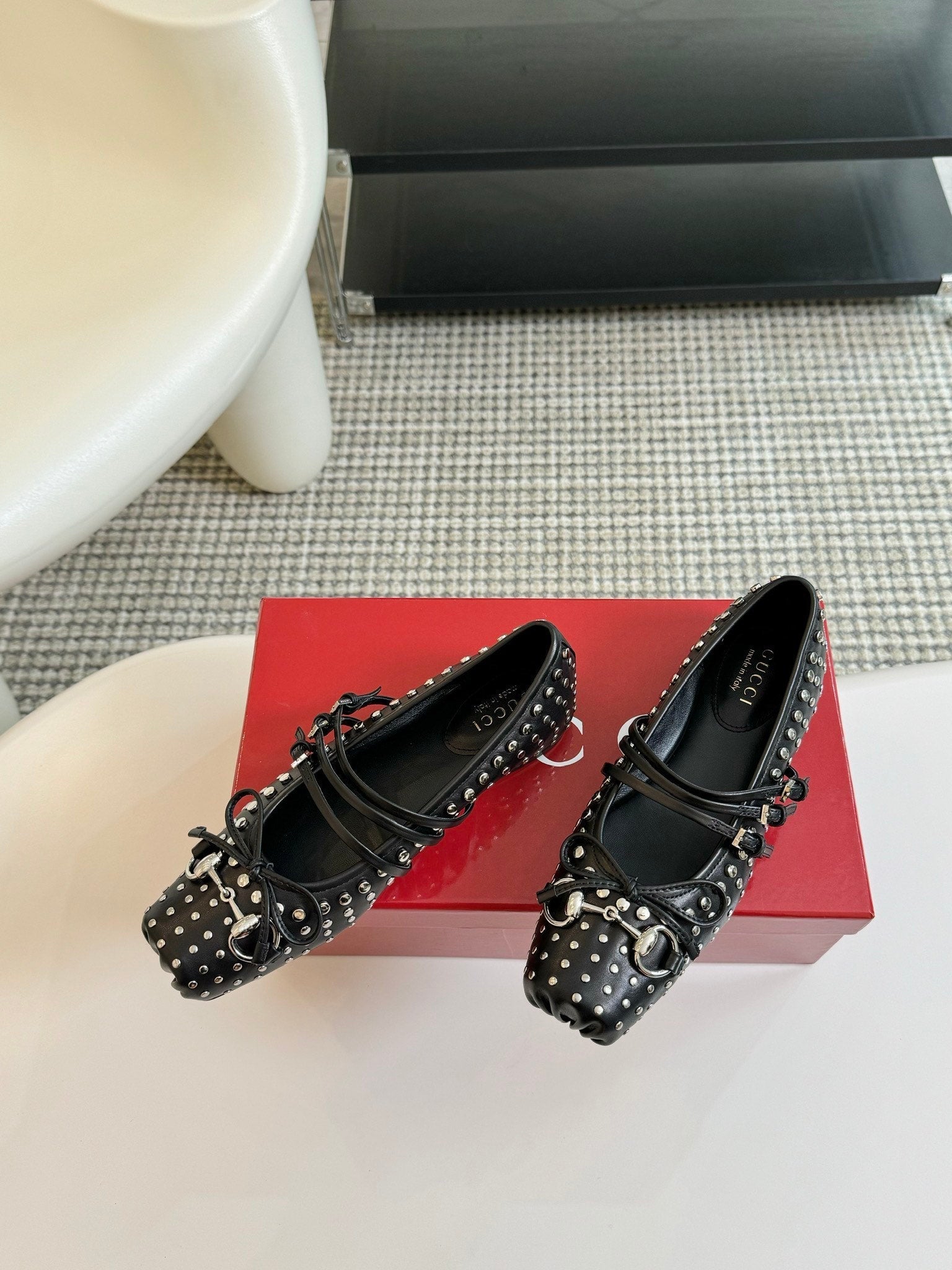 GUCCI RIVETS BALLET FLAT BLACK HORIZONTAL STRAPS LAMBSKIN