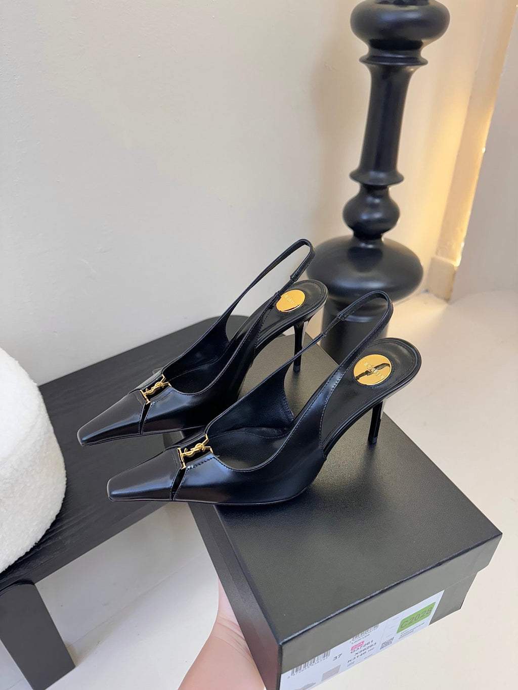LOUIS VUITTON BABYLONE BRETEUIL SLINGBACK 85 MM PUMPS IN BLACK SMOOTH LEATHER