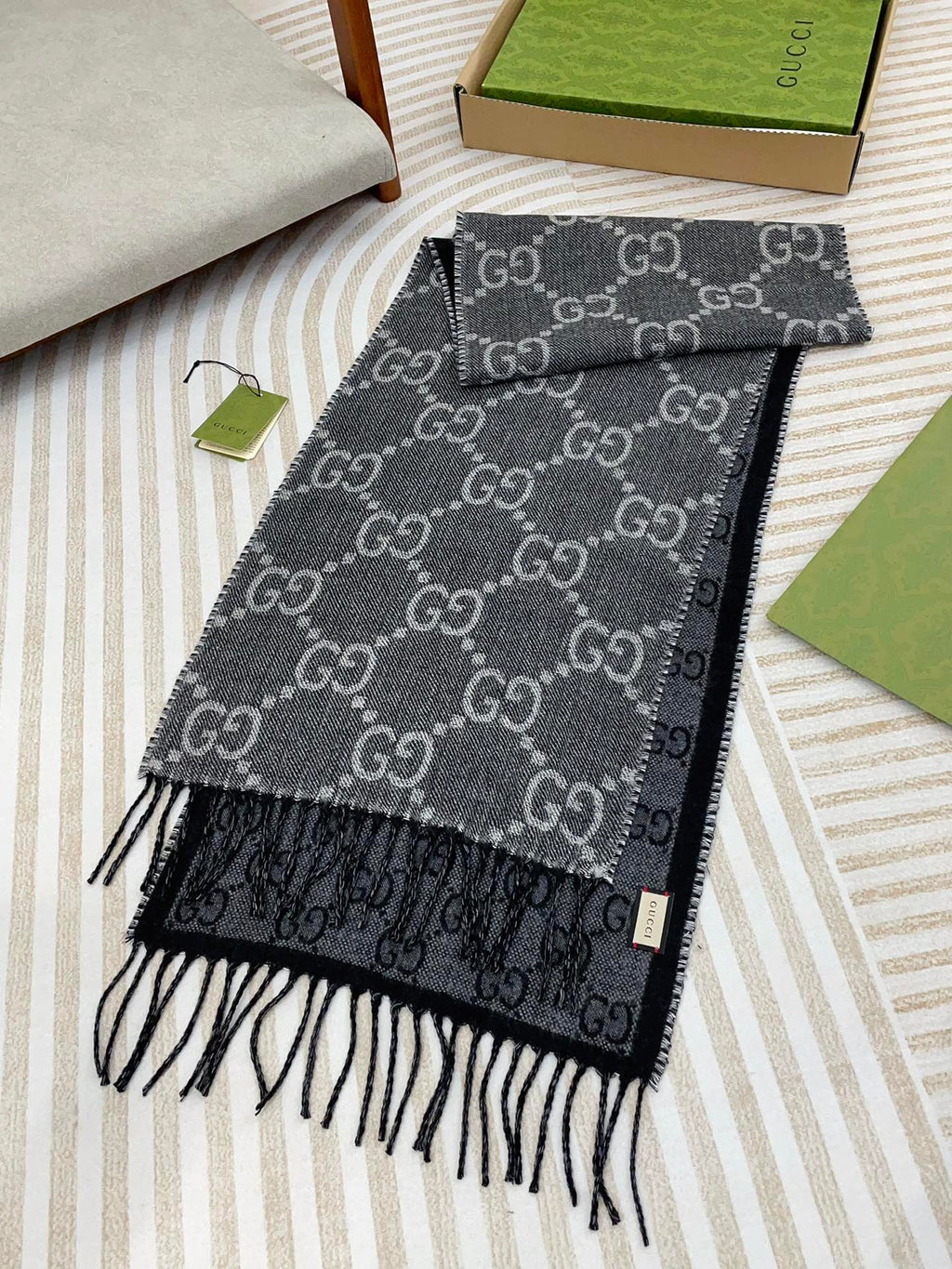 GUCCI JACQUARD WOOL SCARF BLACK 398285
