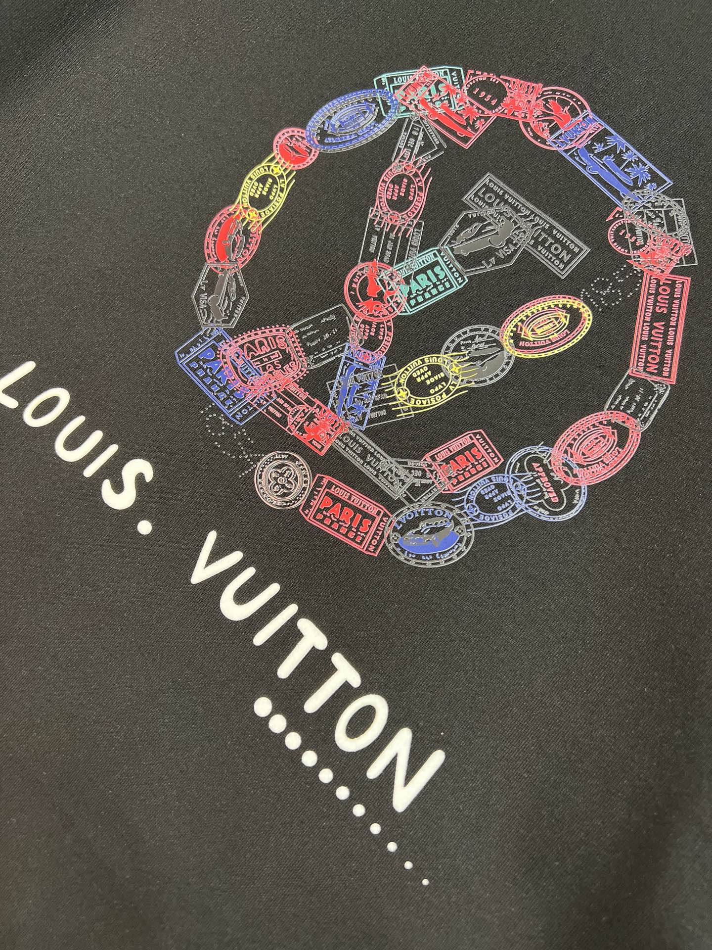 LOUIS VUITTON LV T-SHIRT IN BLACK PURE COTTON COLORFUL LOGO 238924