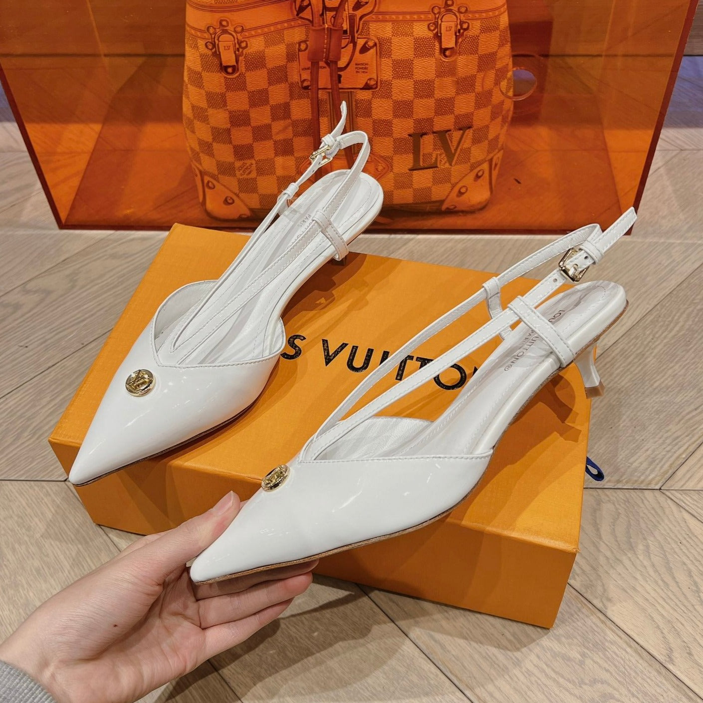 LOUIS VUITTON LV LOW HEEL SLINGBACK WHITE