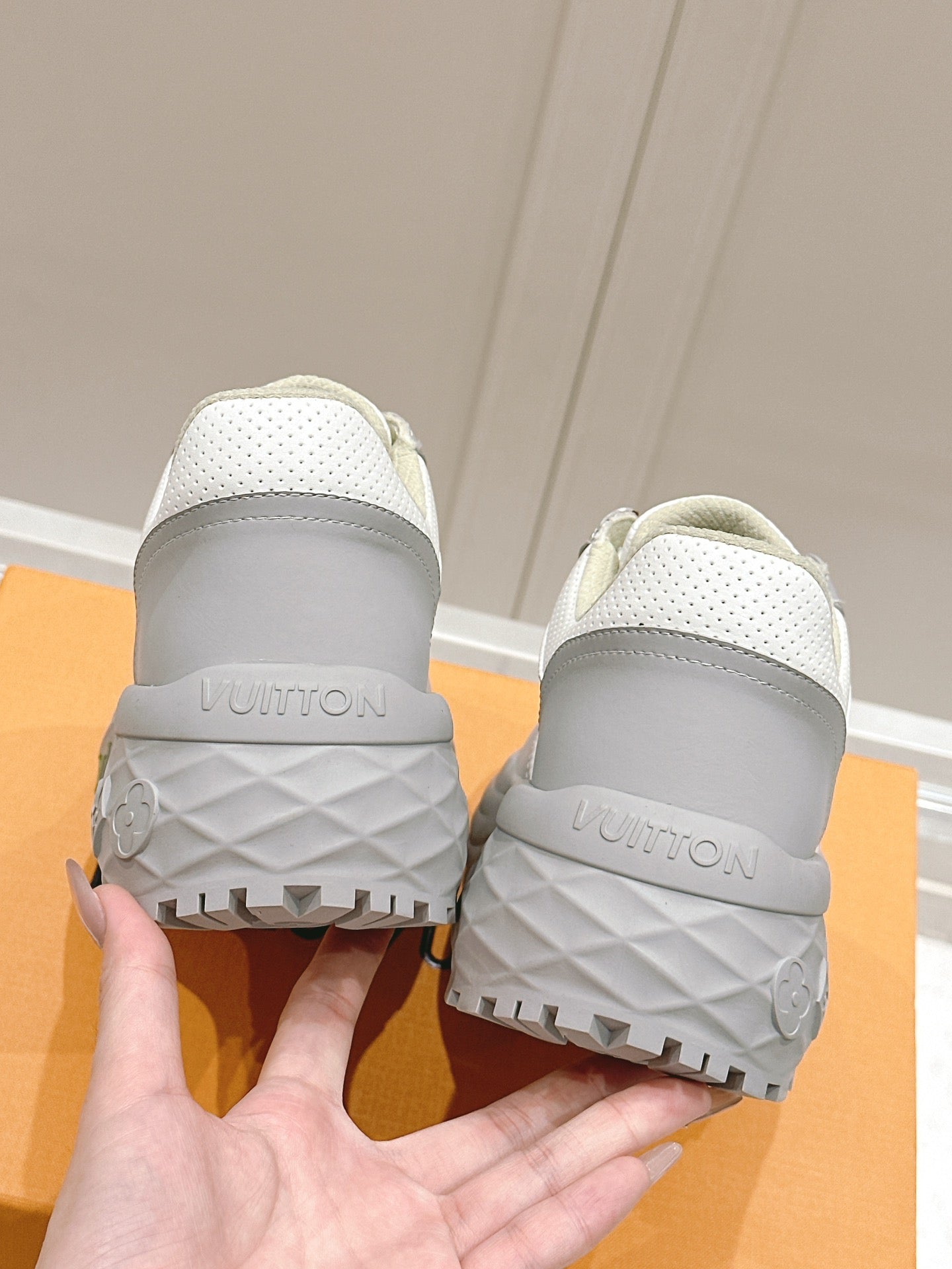 LOUIS VUITTON RUN AWAY SNEAKER IN DOVE GRAY MIX WHITE CALFSKIN