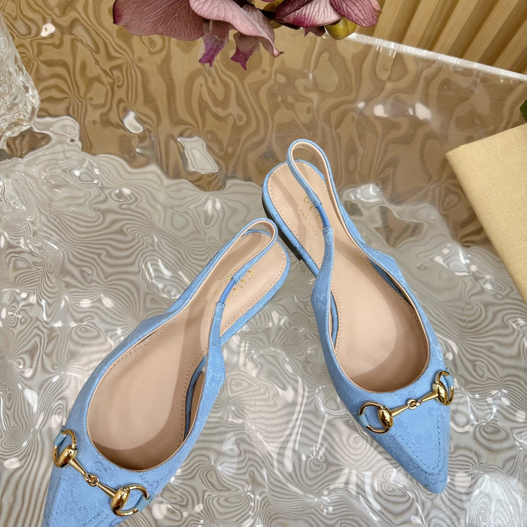 GUCCI WOMEN'S SLIDE SANDAL WITH CROSS SKY CANVAS