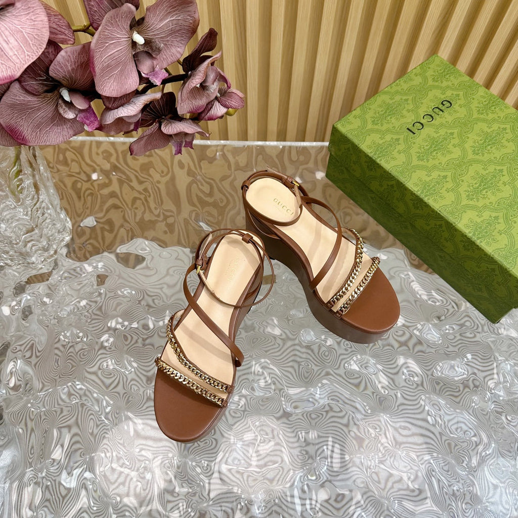 GUCCI PLATFORM SANDAL CARAMEL CALFSKIN WITH CHAINS