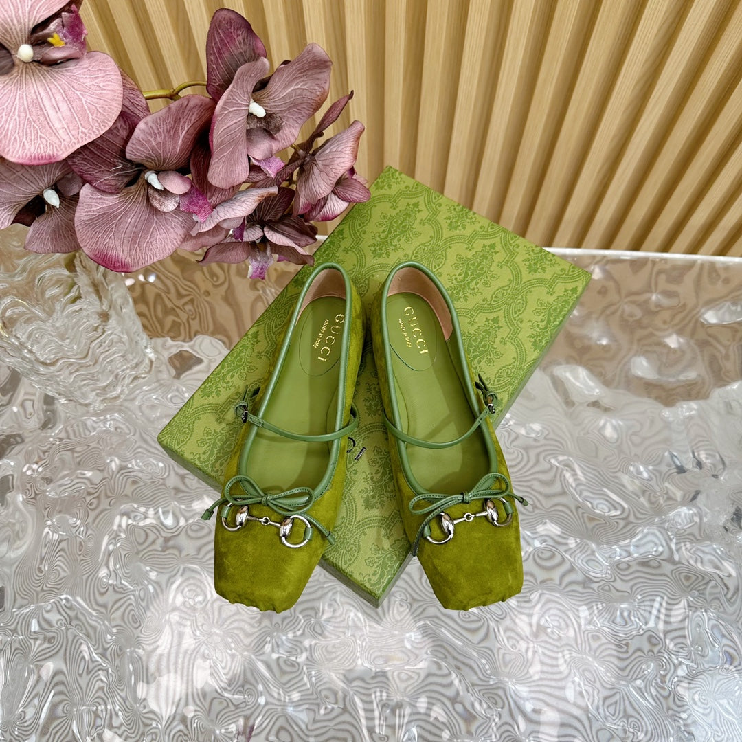 GUCCI BALLET FLAT IN OLIVE GREEN SUEDE WITH SILVER HARDWARE