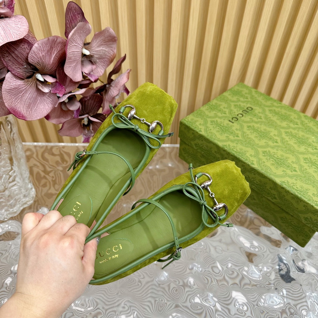 GUCCI BALLET FLAT IN OLIVE GREEN SUEDE WITH SILVER HARDWARE