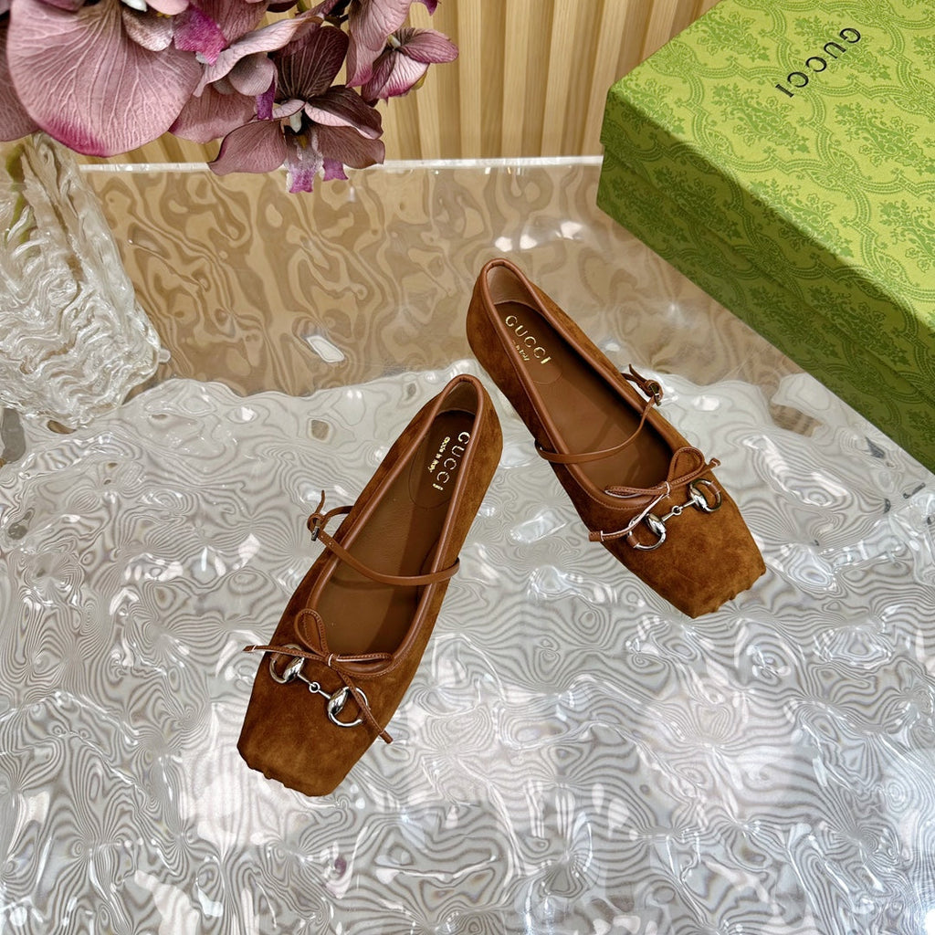 GUCCI BALLET FLAT IN BRONZE BROWN SUEDE WITH SILVER HARDWARE
