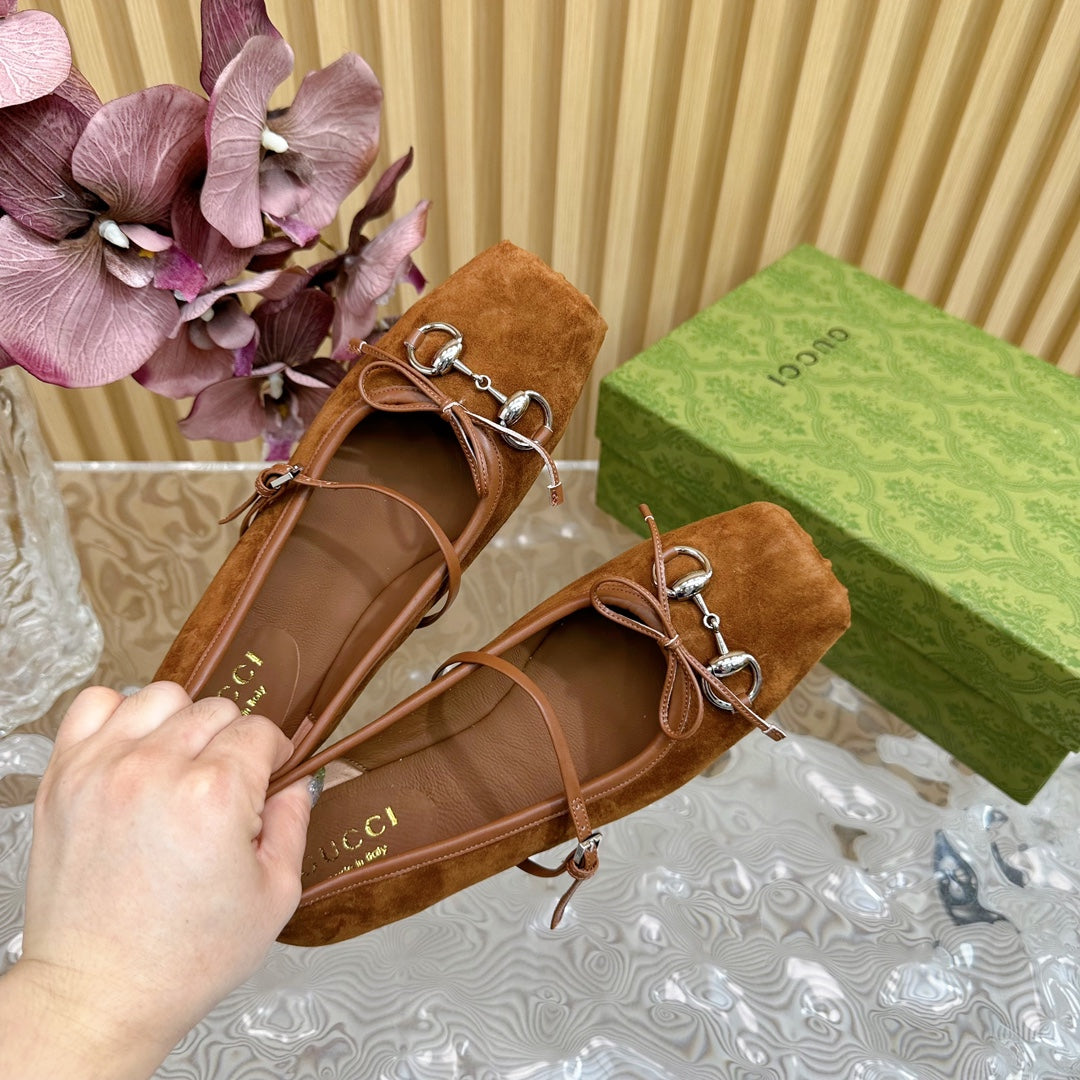 GUCCI BALLET FLAT IN BRONZE BROWN SUEDE WITH SILVER HARDWARE