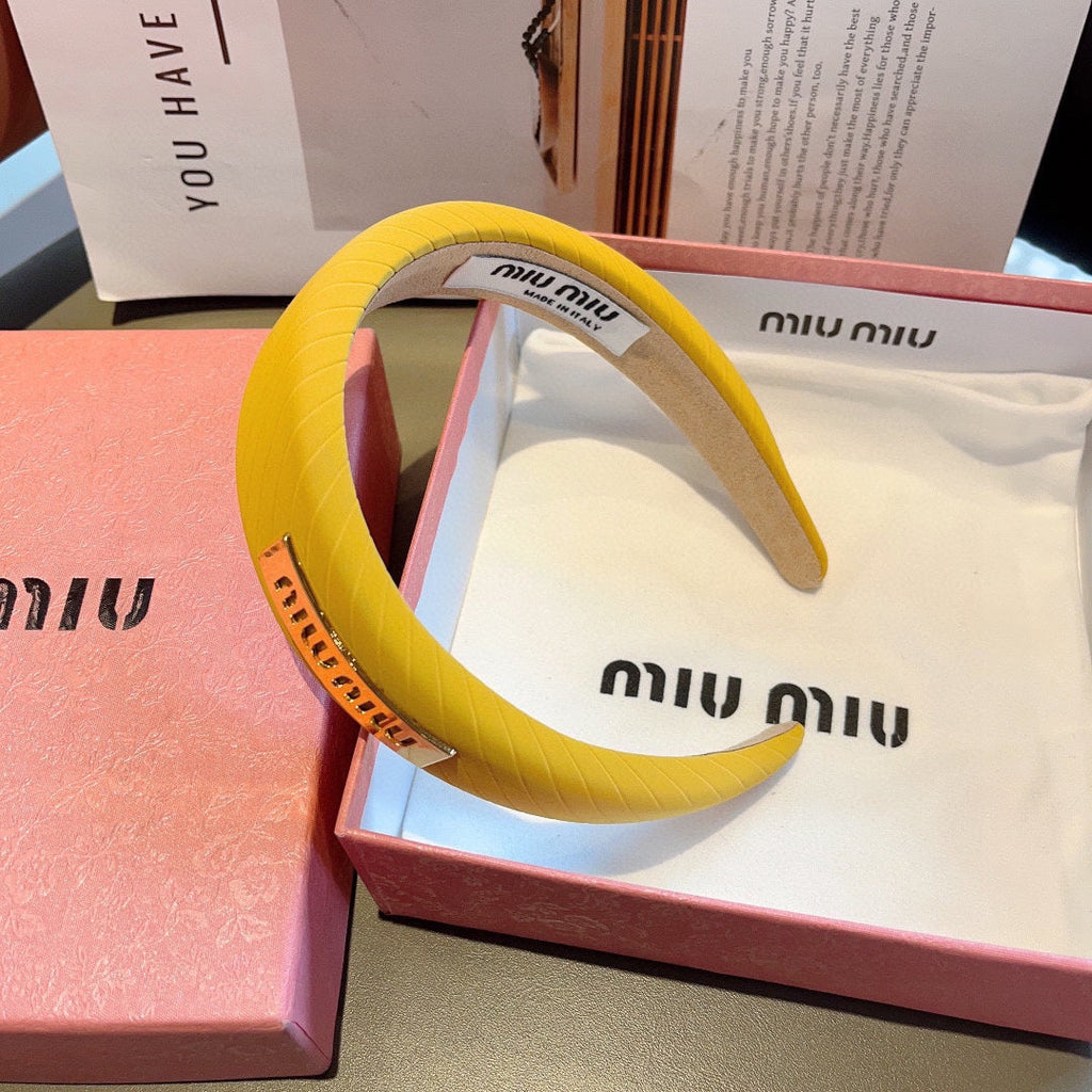 THICK HEADBAND IN YELLOW DIAGONAL LEATHER 425478