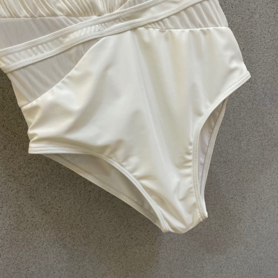 CHANEL BIKINI SWIMSUIT SET IN WHITE 573555