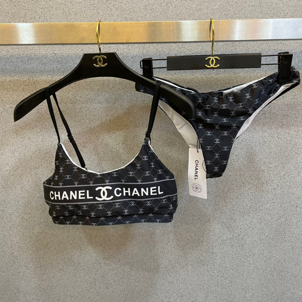 CHANEL BIKINI SWIMSUIT SET IN BLACK AND WHITE LOGO PRINTED 581298