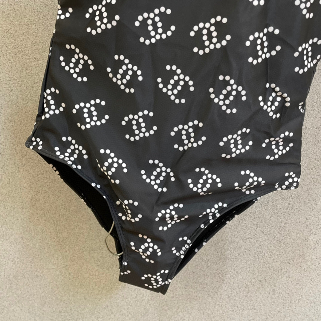 CHANEL BIKINI SWIMSUIT SET IN BLACK AND WHITE LOGO PRINTED 615195