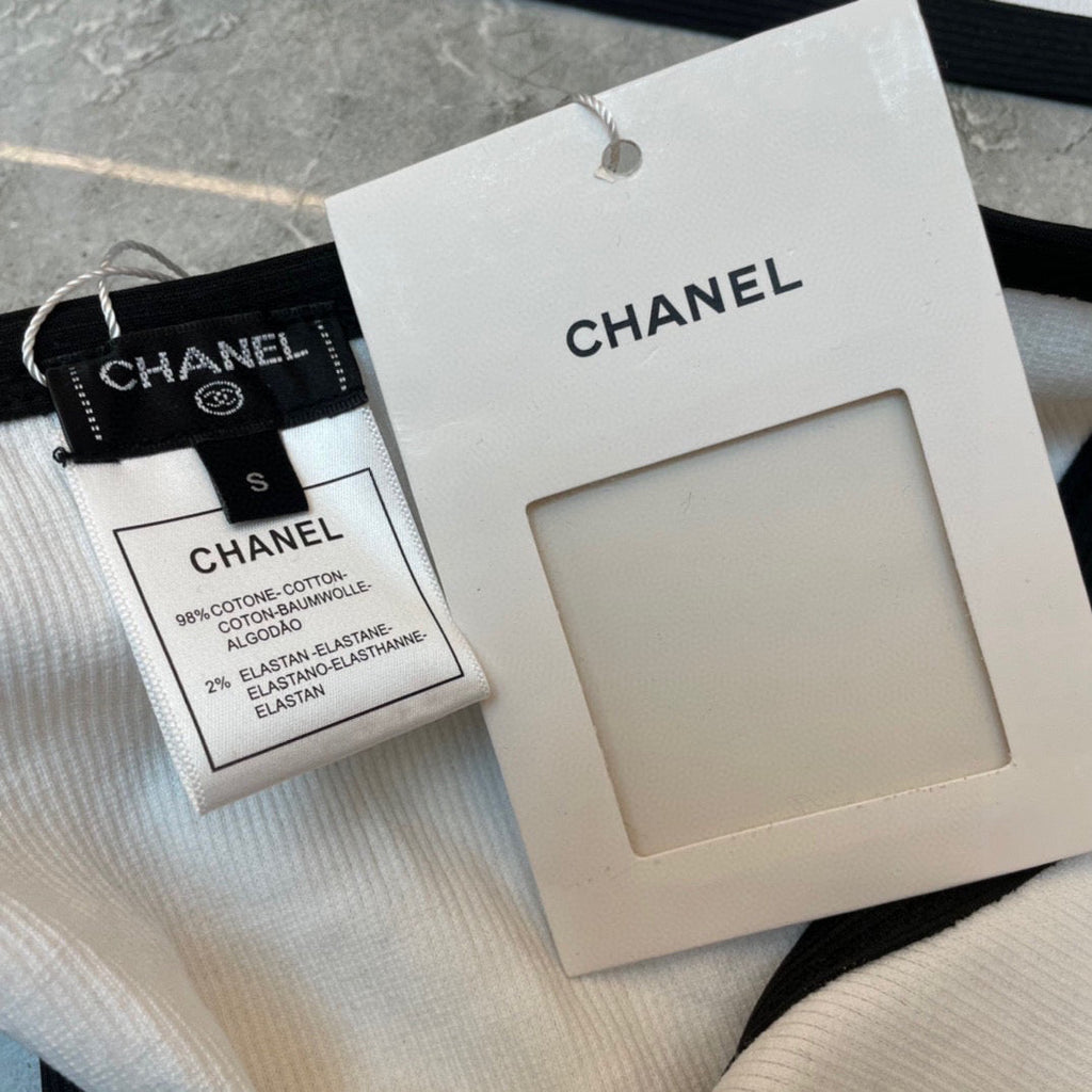 CHANEL HIGH NECK SWIMSUIT IN WHITE AND BLACK TRIM 627830