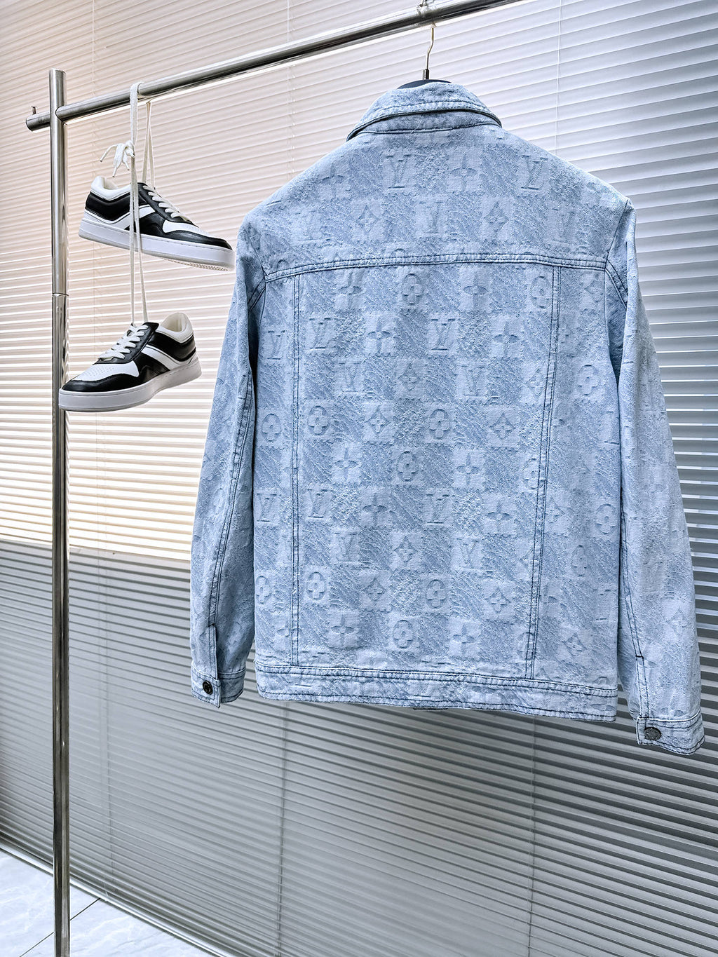 LOUIS VUITTON LV SHIRT JACKET IN LIGHT BLUE MONOGRAM MIX DAMIER DENIM 239121