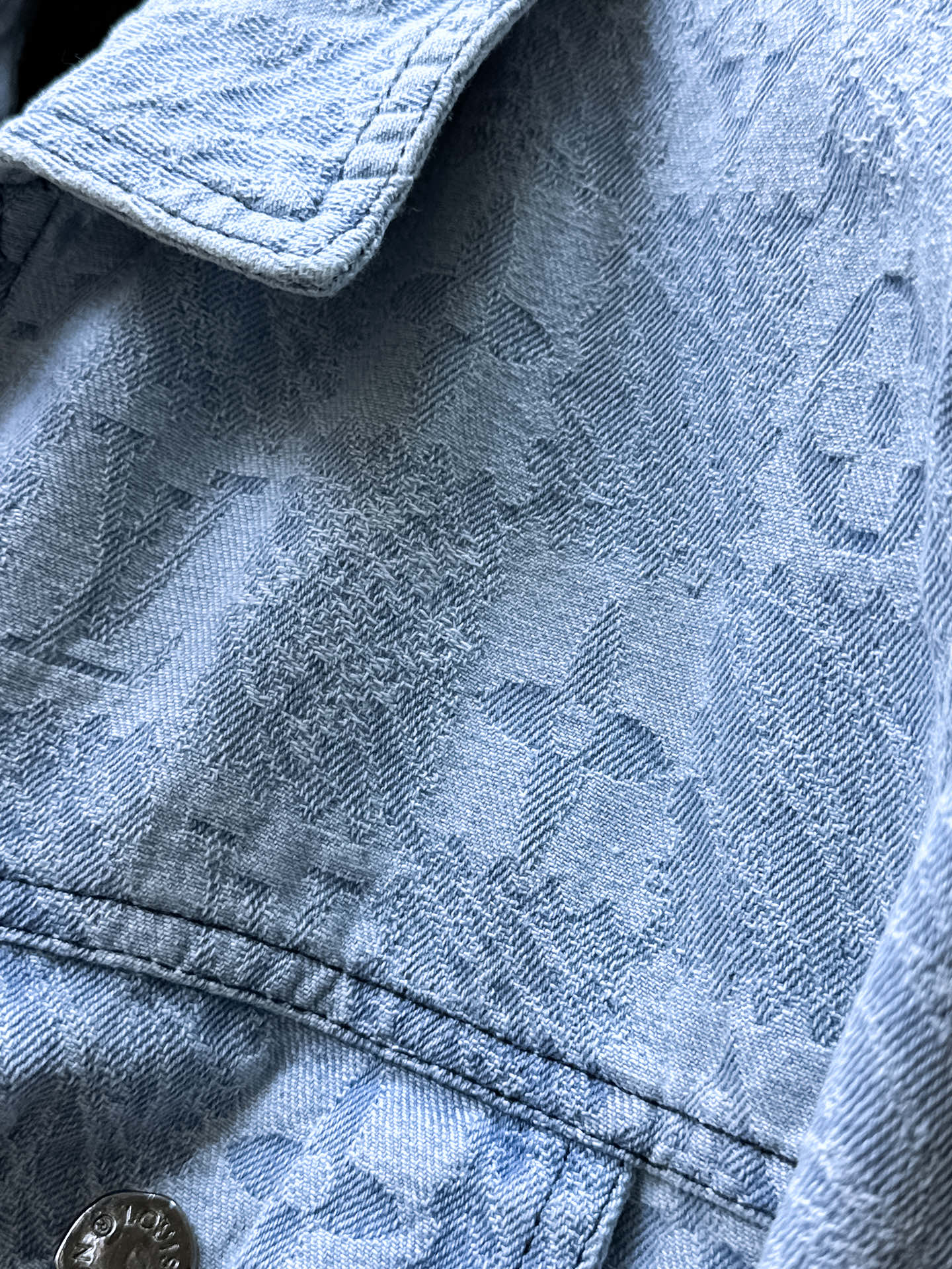 LOUIS VUITTON LV SHIRT JACKET IN LIGHT BLUE MONOGRAM MIX DAMIER DENIM 239121