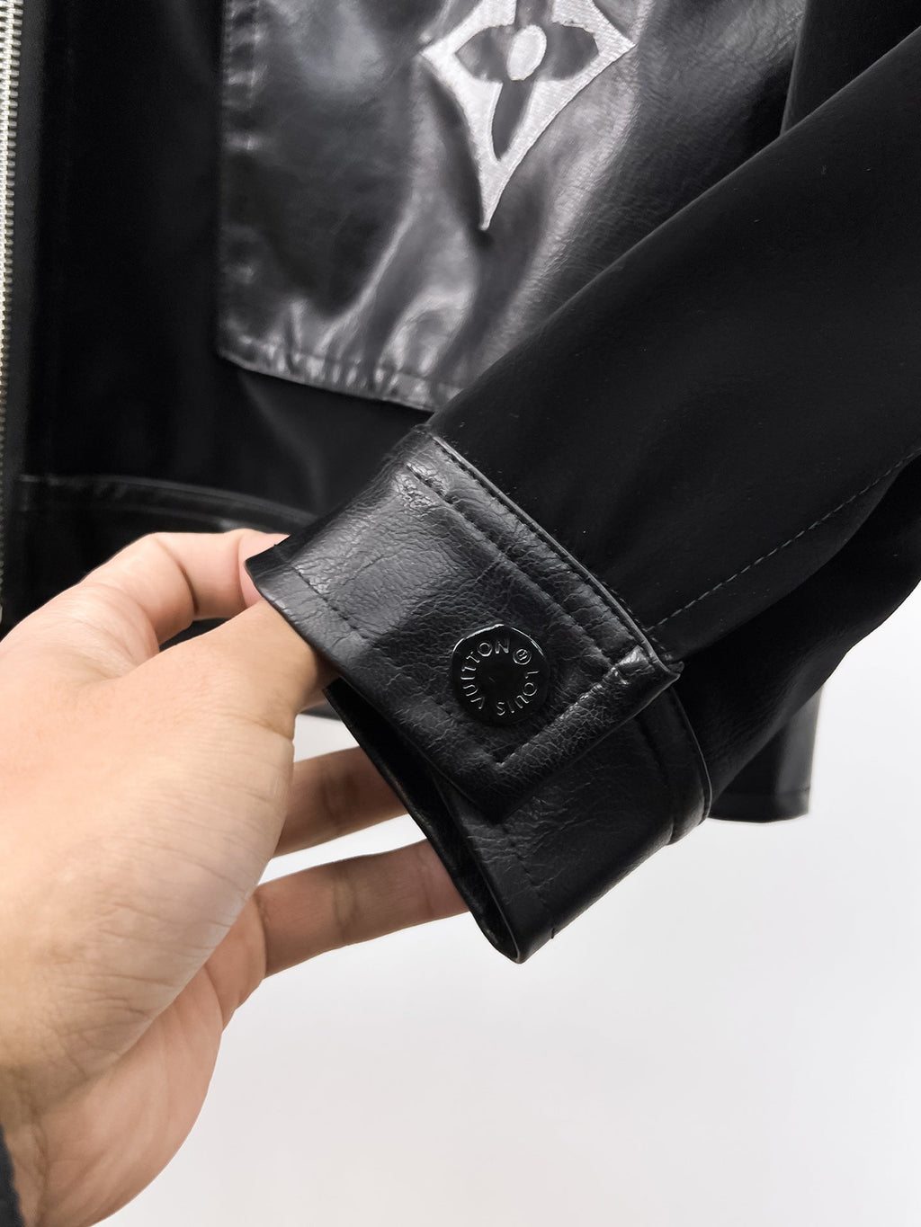 LOUIS VUITTON LV BLACK CALFSKIN JACKET 239522
