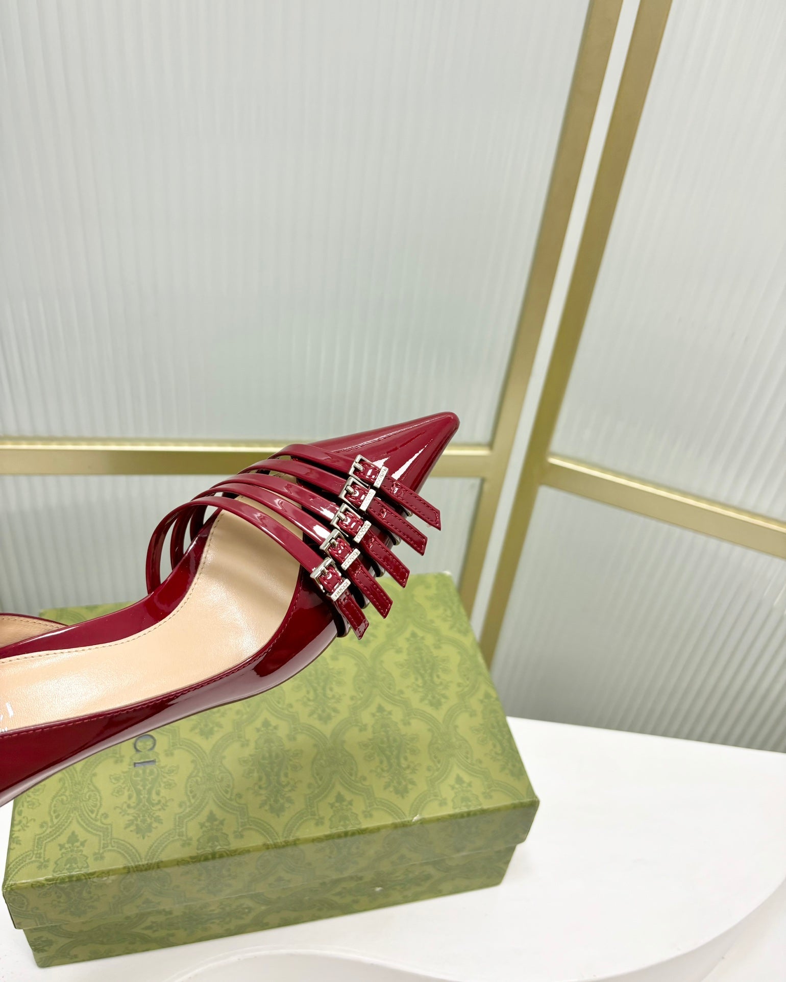 GUCCI HIGH PUMP 6 CM IN CRIMSON RED CALFSKIN