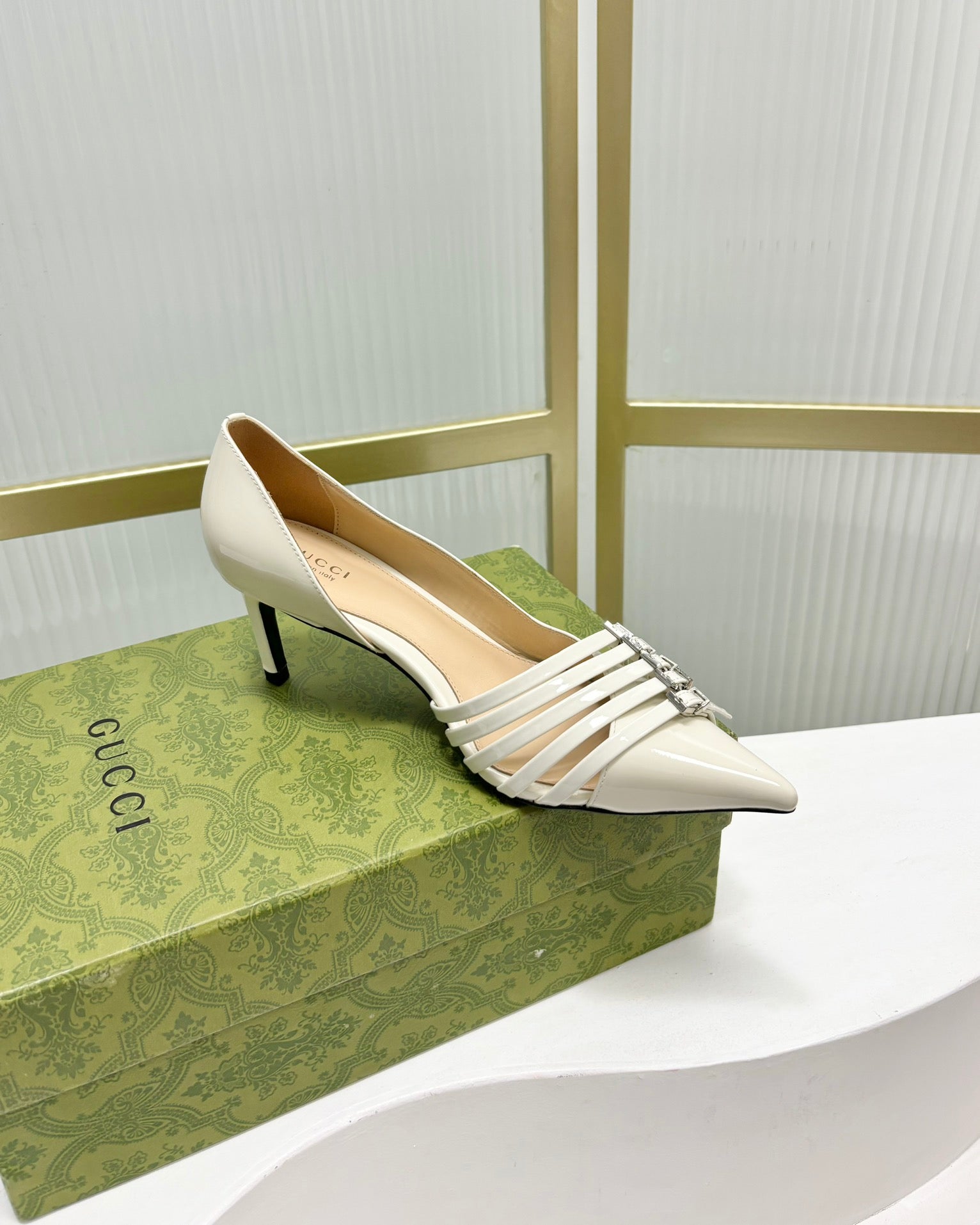 GUCCI HIGH PUMP 6 CM IN WHITE CALFSKIN