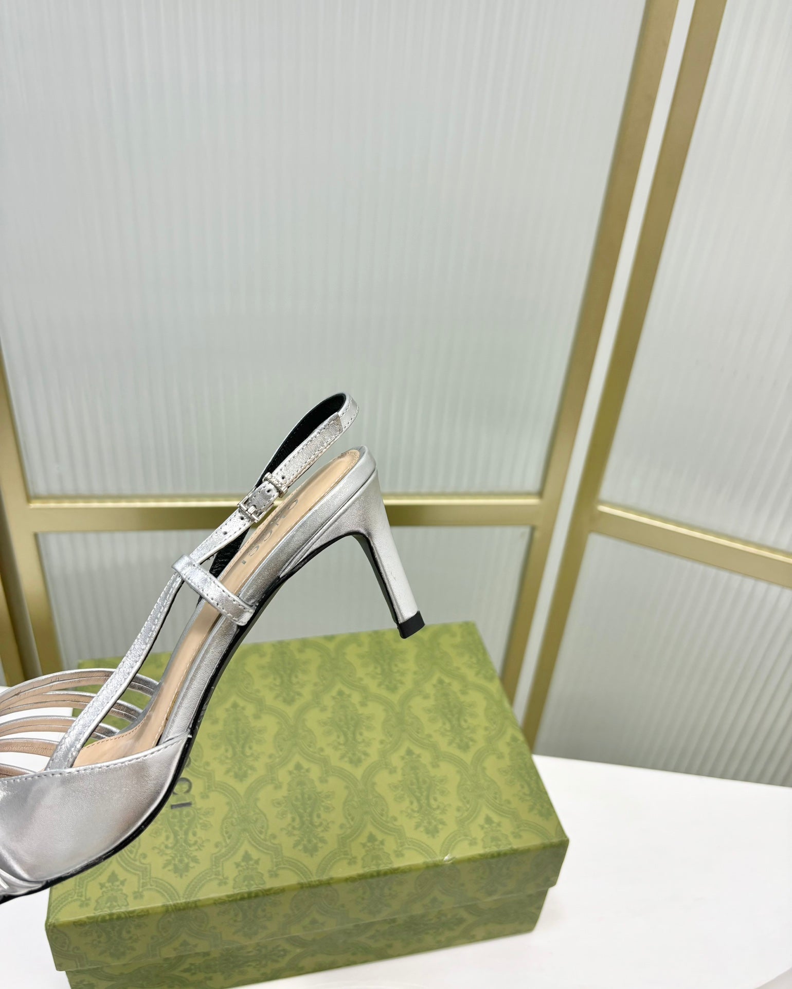 GUCCI SLINGBACK PUMP 6 CM IN SILVER GLOSSY CALFSKIN