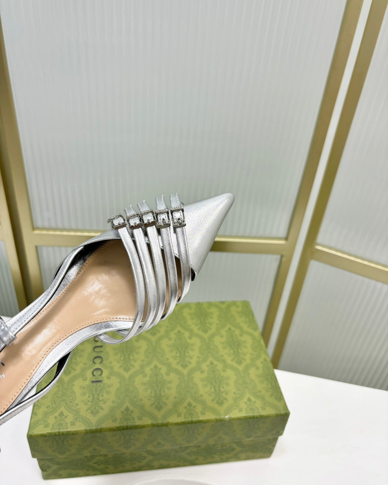 GUCCI SLINGBACK PUMP 6 CM IN SILVER GLOSSY CALFSKIN