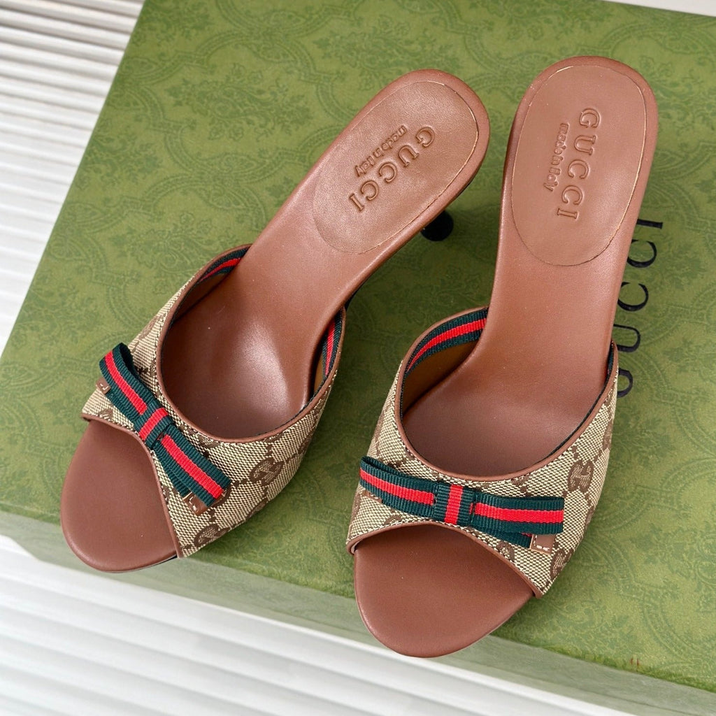 GUCCI Vintage High Heel Slippers Brown