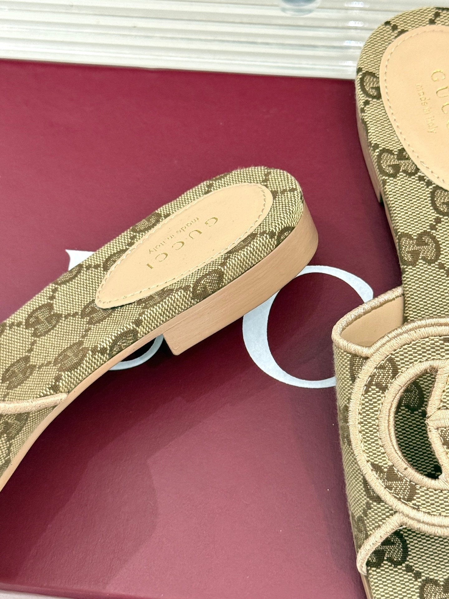 GUCCI SLIDE SANDALS IN DARK BEIGE FABRIC EMBOSSED LOGO STYLE 3