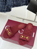 GUCCI SLIDE SANDALS IN RED FABRIC EMBOSSED LOGO