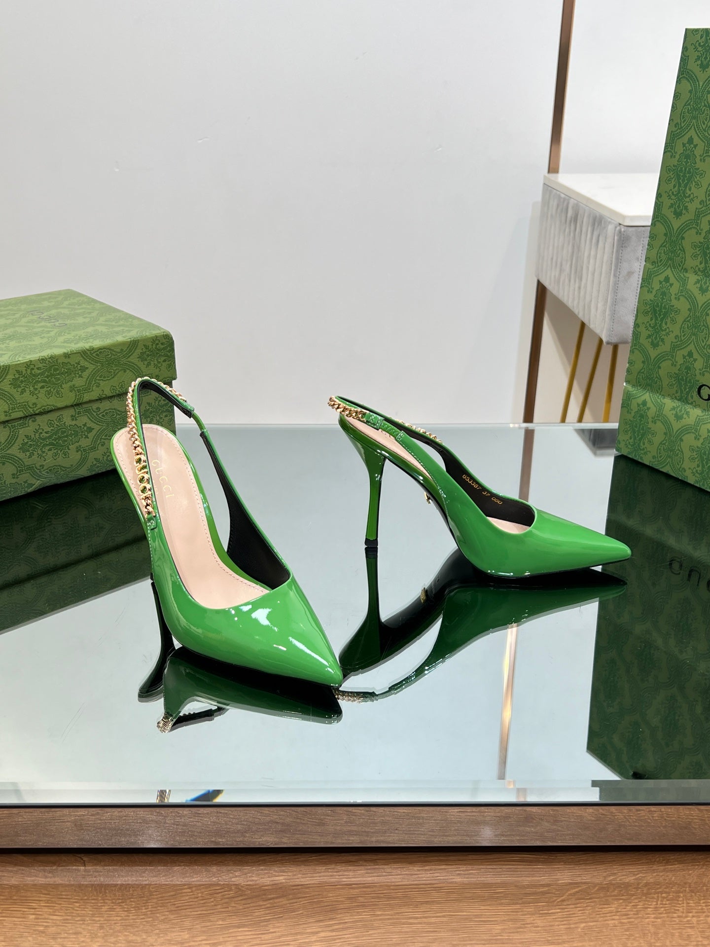 GUCCI SIGNORIA SLINGBACK PUMP GREEN LAMBSKIN