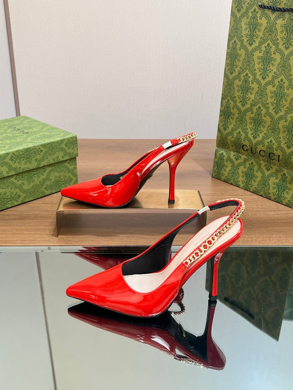 GUCCI SIGNORIA SLINGBACK PUMP CANDY LAMBSKIN