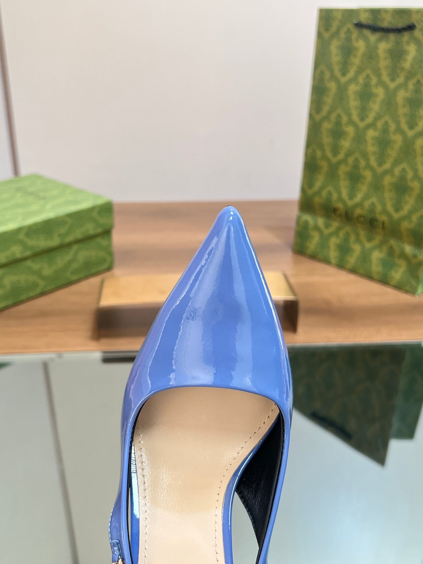 GUCCI SIGNORIA SLINGBACK PUMP SAPPHIRE LAMBSKIN