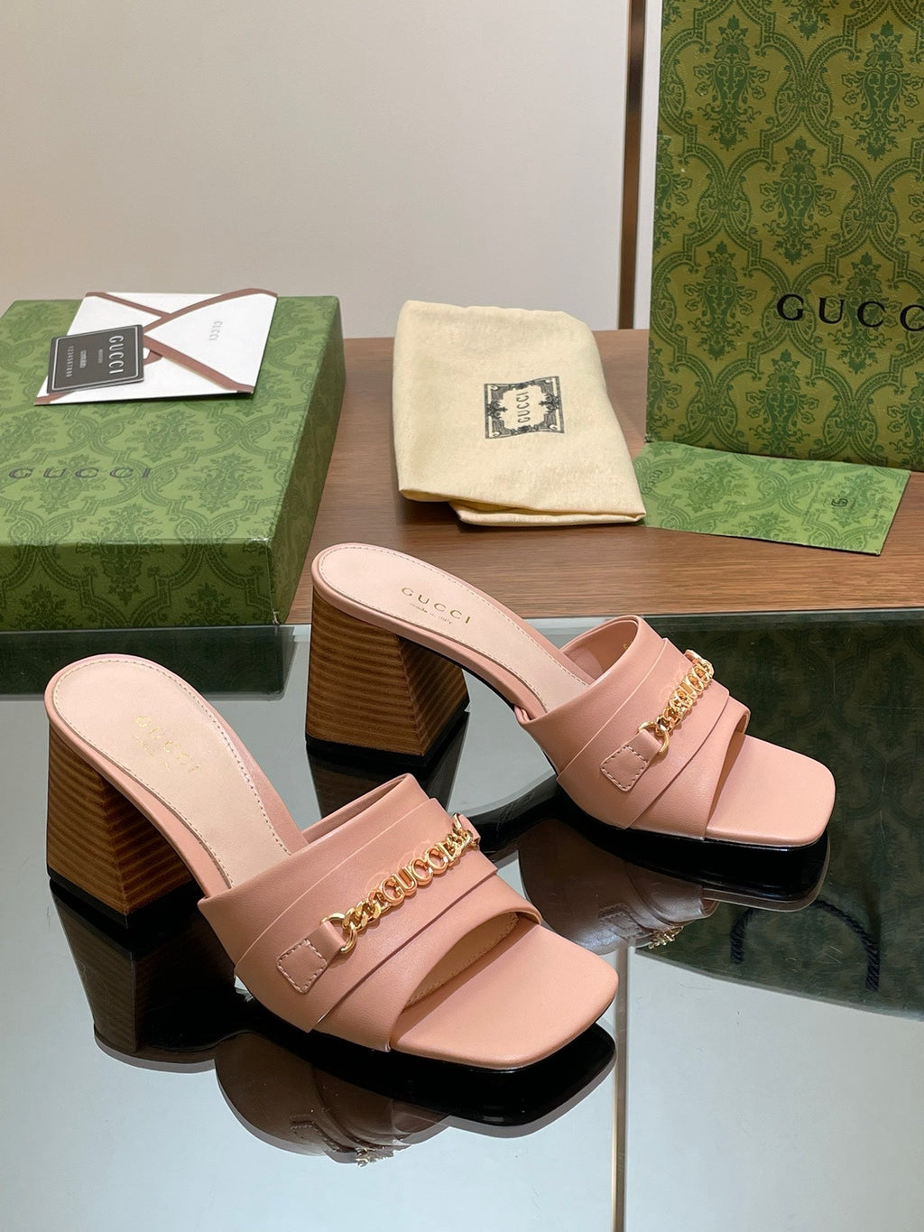 GUCCI SIGNORIA SLIDE SANDAL PASTEL PINK DENIM