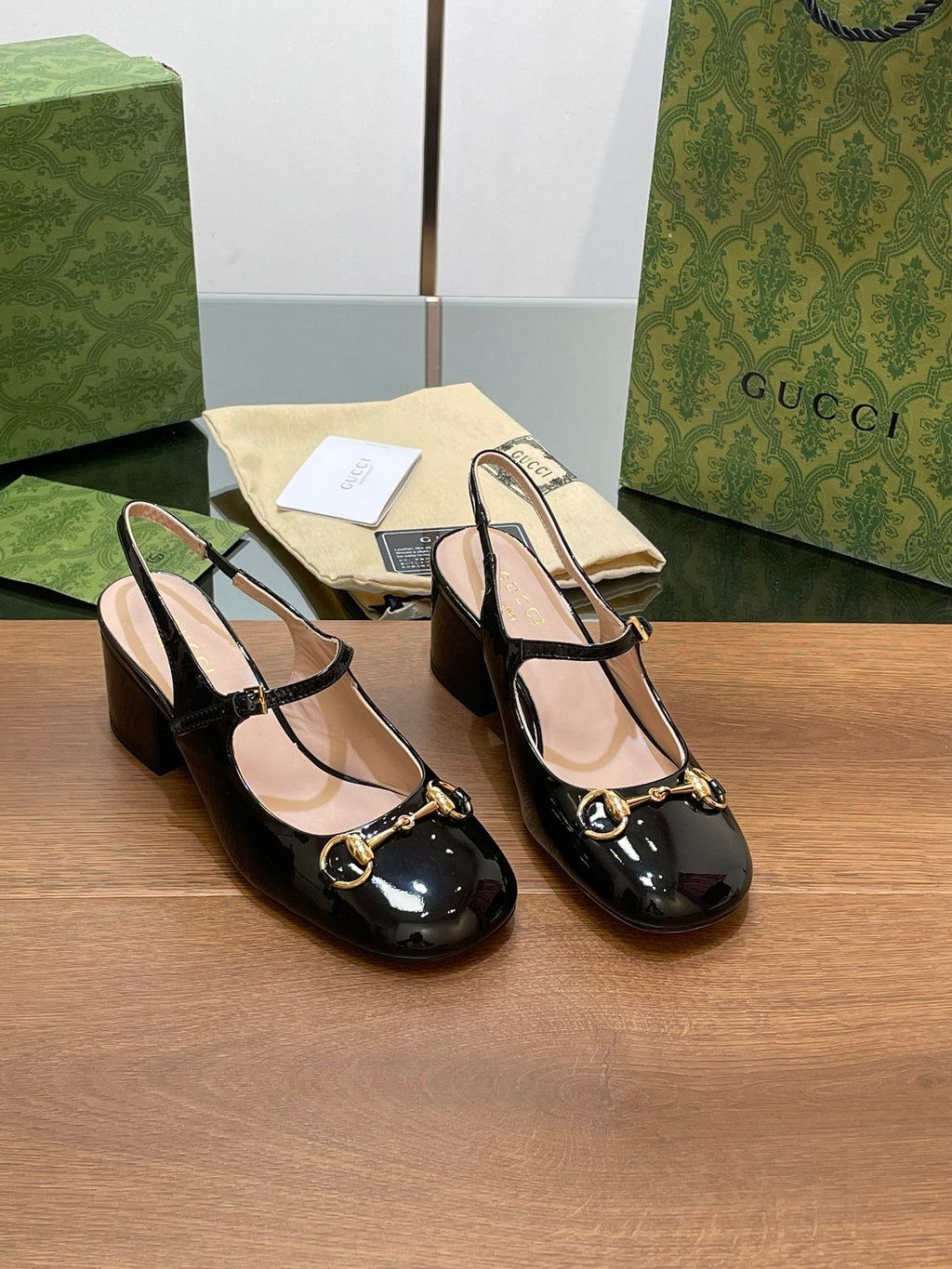 GUCCI HORSEBIT PUMP BLACK GLOSSY LAMBSKIN
