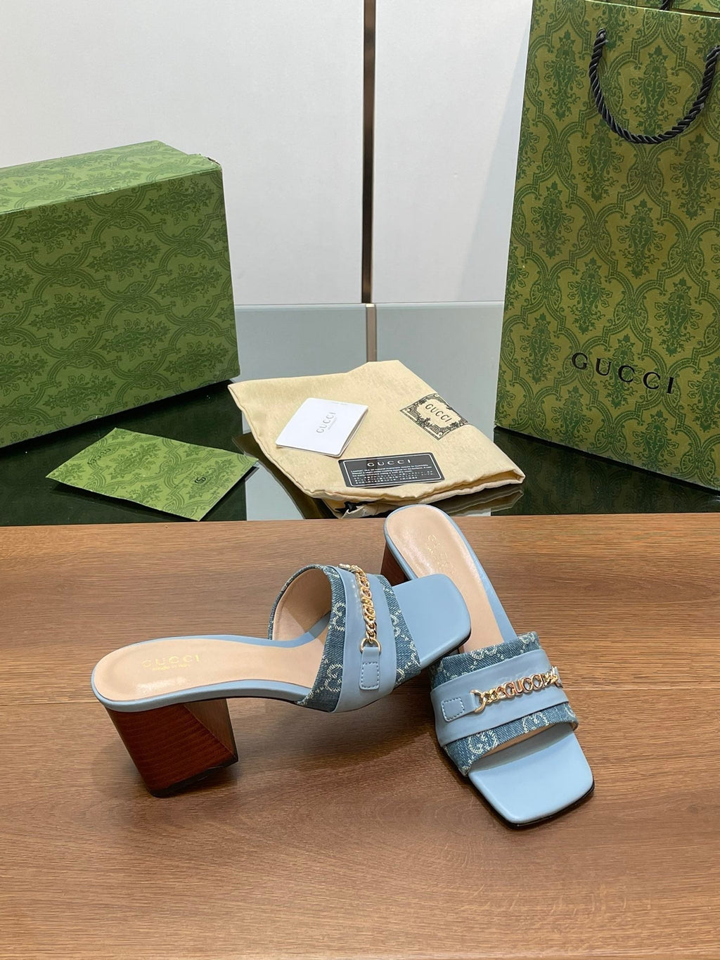 GUCCI SIGNORIA SLIDE SANDAL SKY DENIM