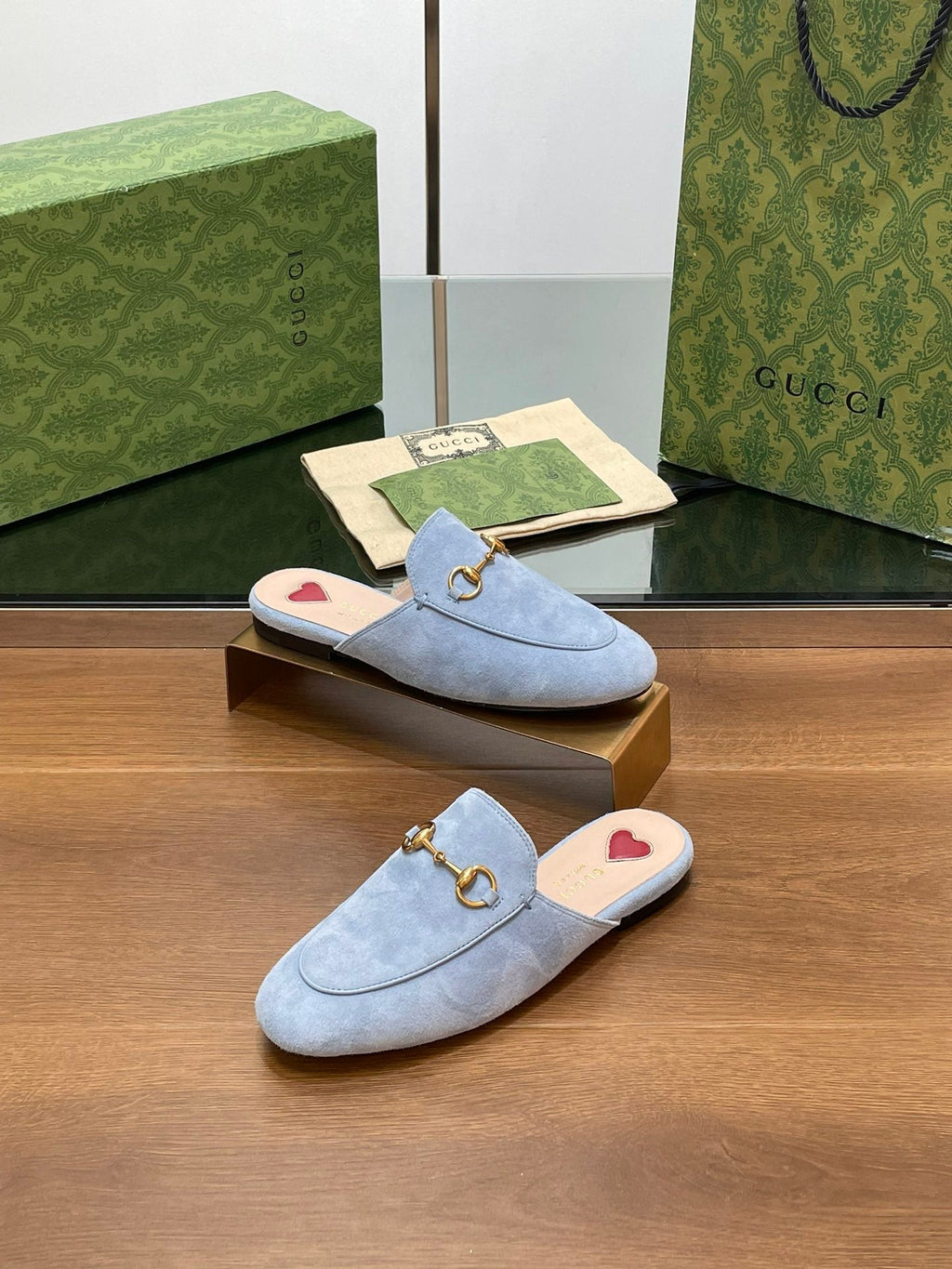 GUCCI HORSEBIT MULE IN LIGHT BLUE SUEDE WITH GOLD HARDWARE