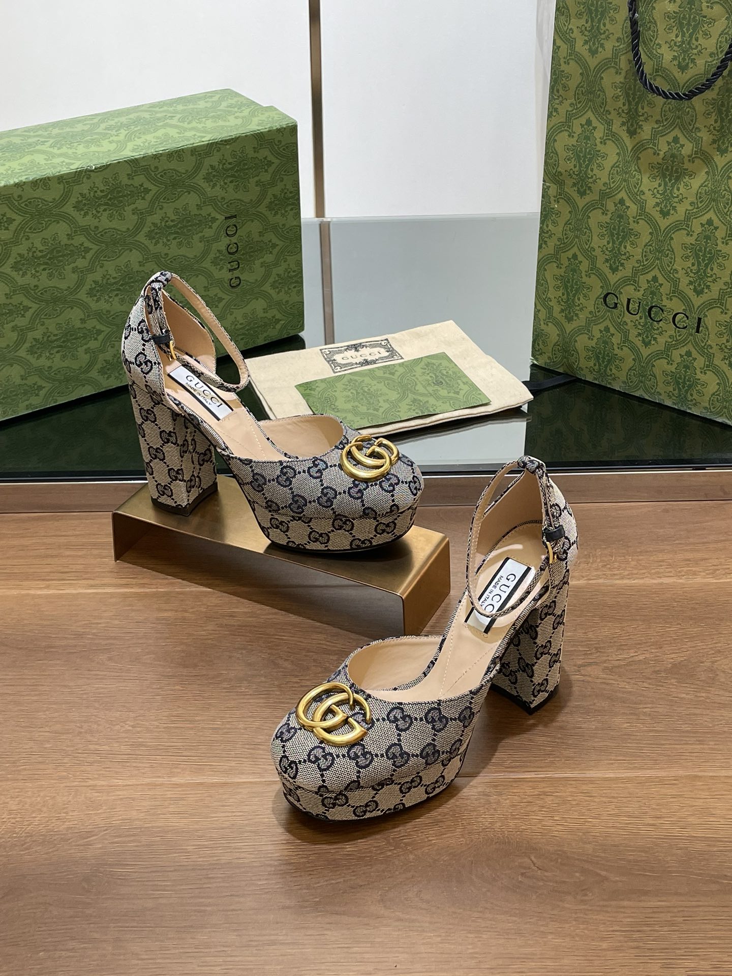 GUCCI HIGH SANDAL 11.5 CM IN BLACK MIX BEIGE MONOGRAM JACQUARD FABRIC