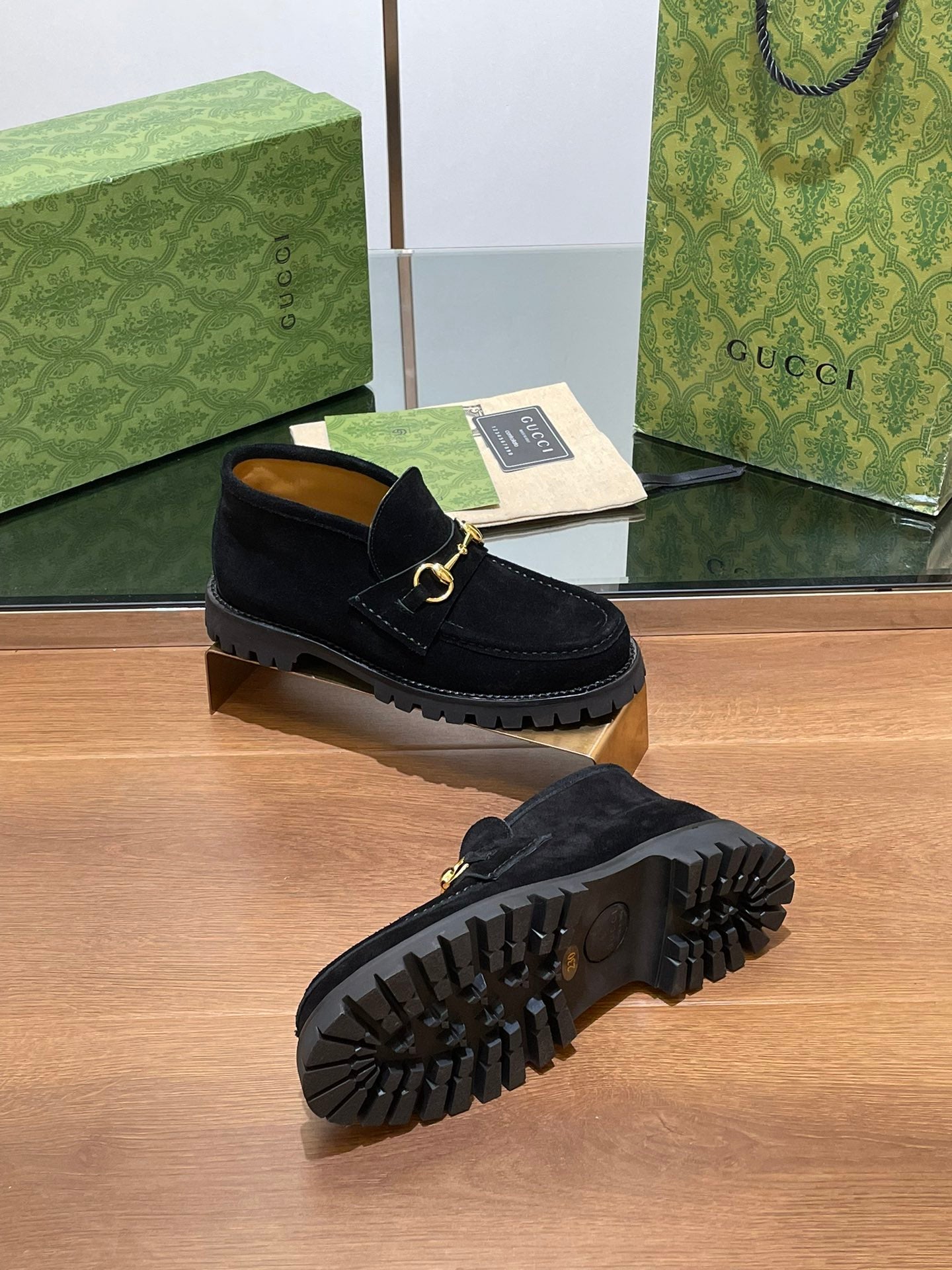 GUCCI WOMEN'S HORSEBIT ANKLE BOOT IN BLACK SUEDE